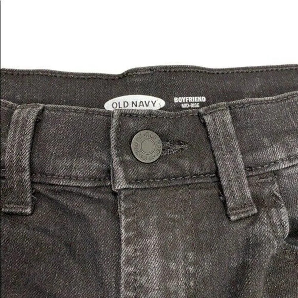 Old Navy Boyfriend Shorts Womens Size 4 Distressed Black Denim